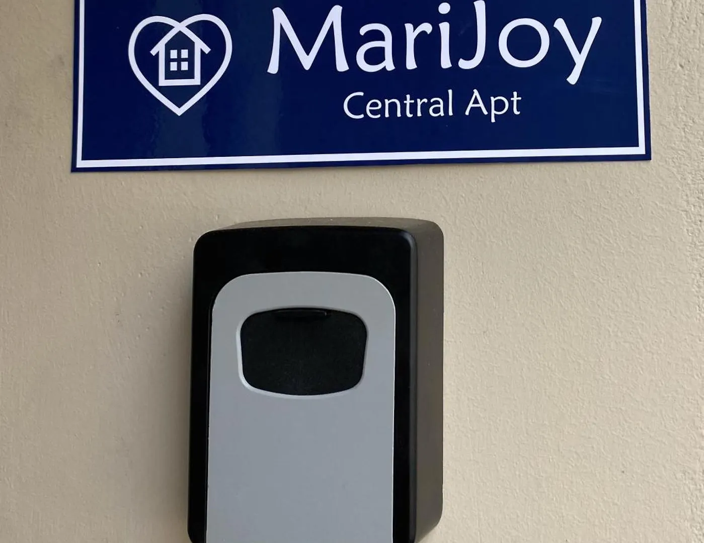 Marijoy Central Apt 이라클리온
